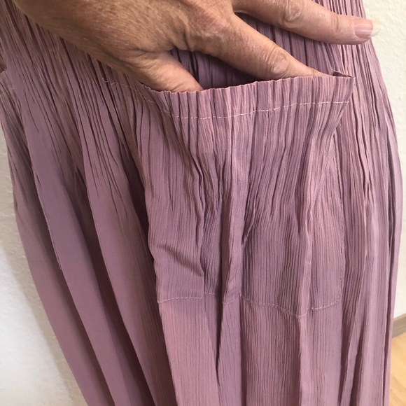Karomov style dress with pockets. Mauve. - Picture 3 of 4